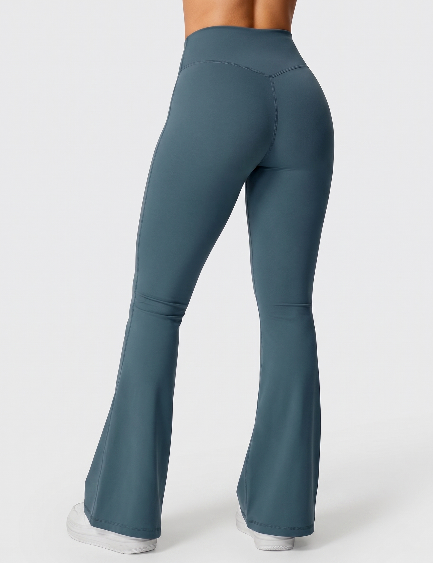 Flared Leggings mit Scrunch Back